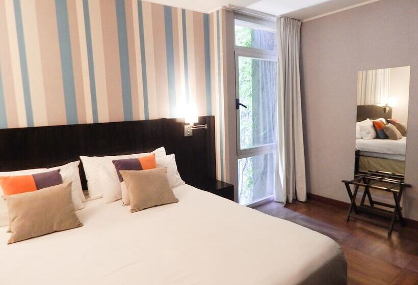 Superior Room, Ribera Sur