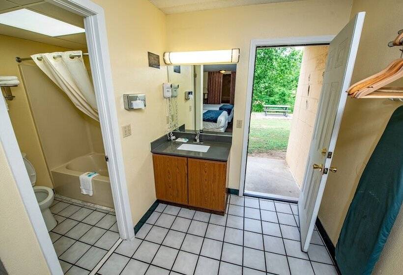 اتاق استاندارد با 2 تخت دوبل, River Place Inn