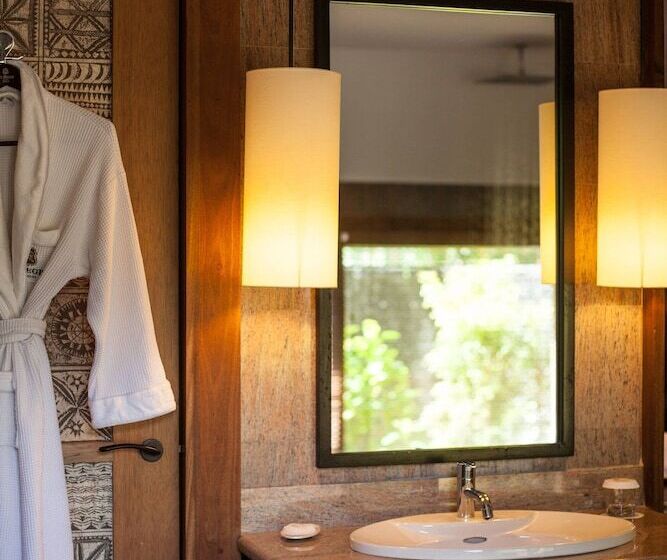 ویلای لوکس 1 خوابه, The St. Regis Bora Bora Resort