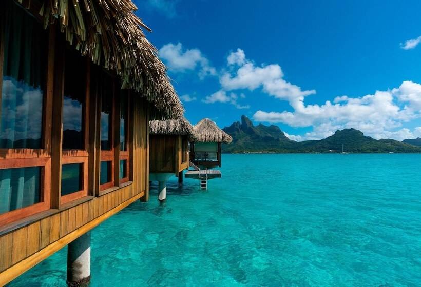 ویلای لوکس 1 خوابه, The St. Regis Bora Bora Resort