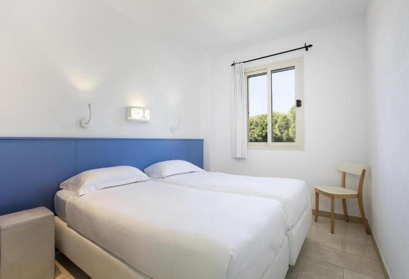 2 Bedrooms Suite Sea View, Tirreno Resort