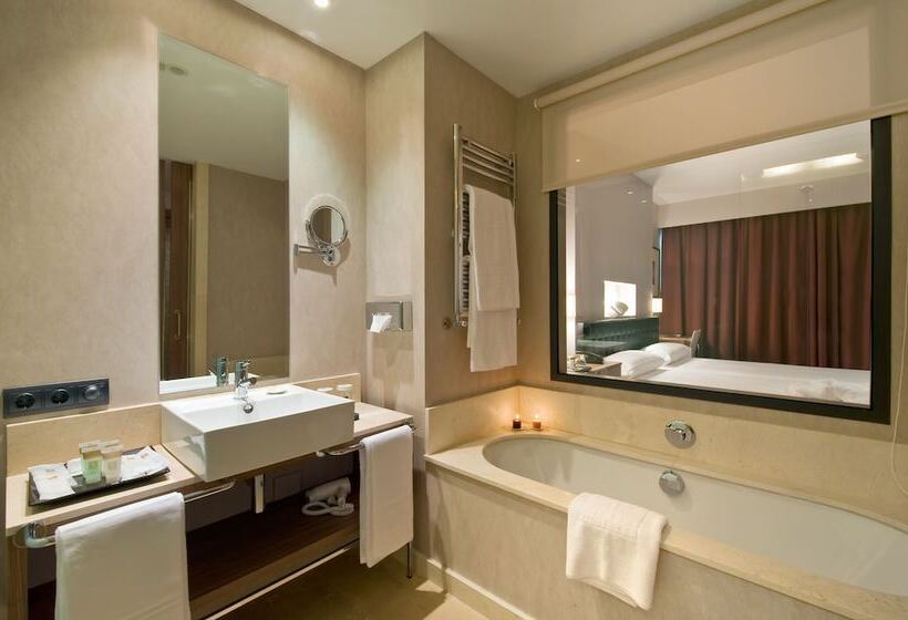 Standard Triple Room, Urh  Spa Zen Balagares