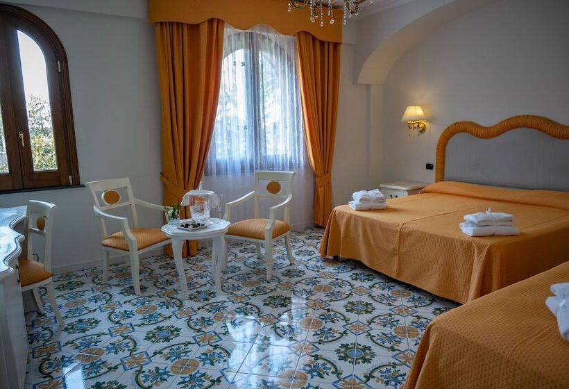 اتاق استاندارد سه نفره, Villa Le Zagare Relais & Spa