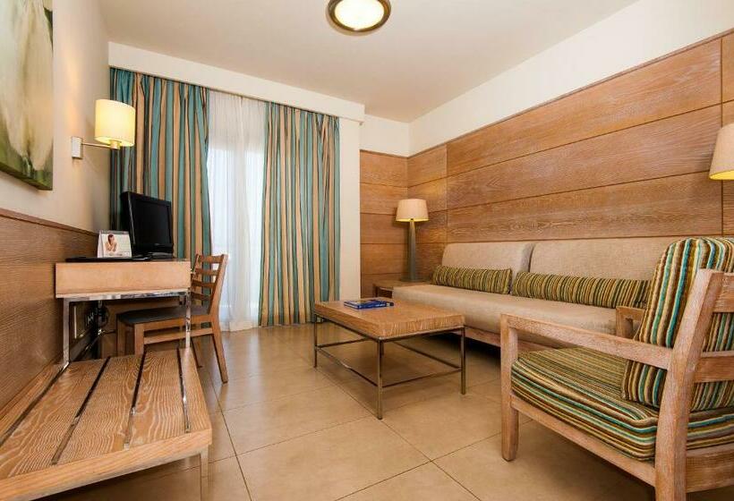 Junior Suite cu Priveliște spre Munte, Kn  Arenas Del Mar Adults Only