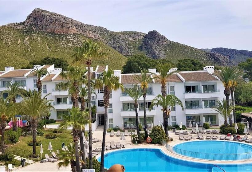 سوییت با چشم‌انداز استخر, Puerto Azul Suite