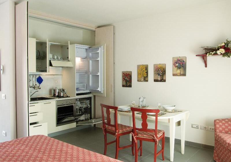 استودیوی کلاسیک, Quadra Key Easy Home In Florence