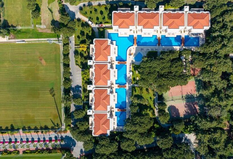 خانه 1 خوابه, Bellis Deluxe Hotel & Heated For Winter Aqua Park
