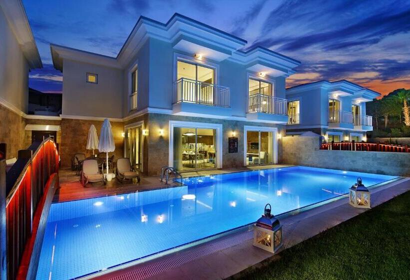ویلای 3 خوابه, Bellis Deluxe Hotel & Heated For Winter Aqua Park