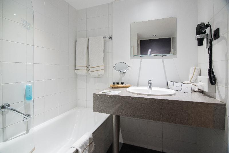 اتاق سوپریور با تخت بزرگ, Velotel Brugge