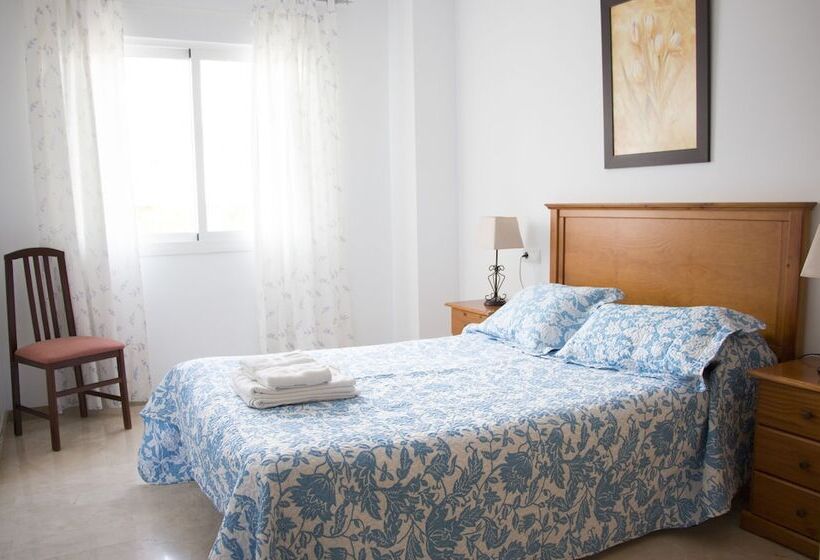 带两个卧室的顶楼公寓, Apartamentos Turísticos Fercomar