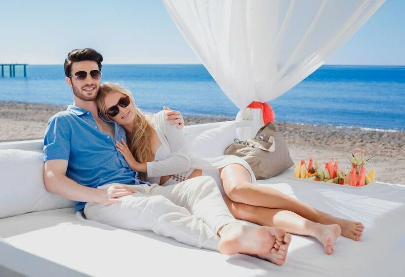 سوئیت با تخت بزرگ, Adam & Eve   Adult Only