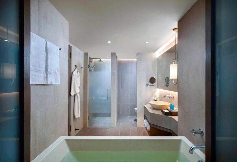 اتاق لوکس با تخت بزرگ, Amari Vogue Krabi
