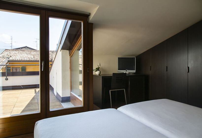 Junior Suite with Balcony, Antico Borgo
