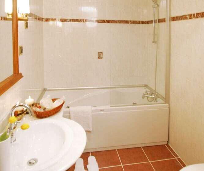 سوئیت با بالکن, Aspen Hotel Kaleiçi