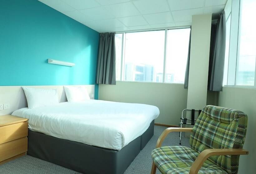 Standard Room, Citrus  Cardiff By Compass Hospitality