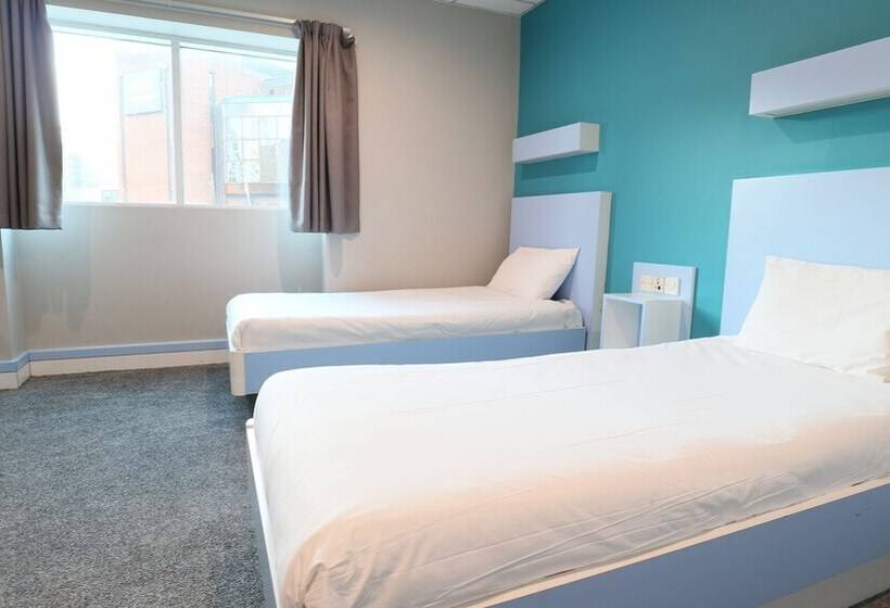 Standard Room, Citrus  Cardiff By Compass Hospitality