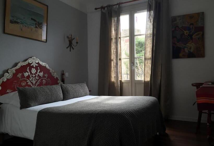 اتاق استاندارد, Hôtel Des Templiers