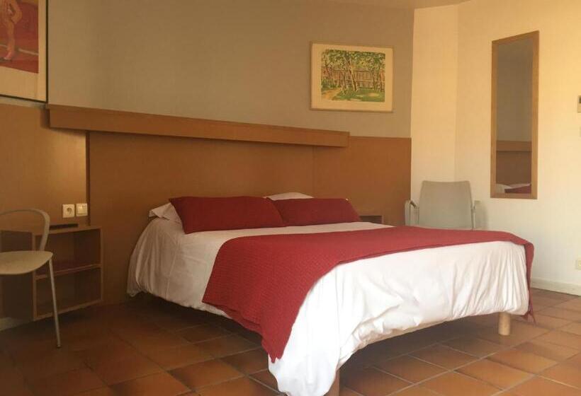سوییت جونیور, Hôtel Des Templiers
