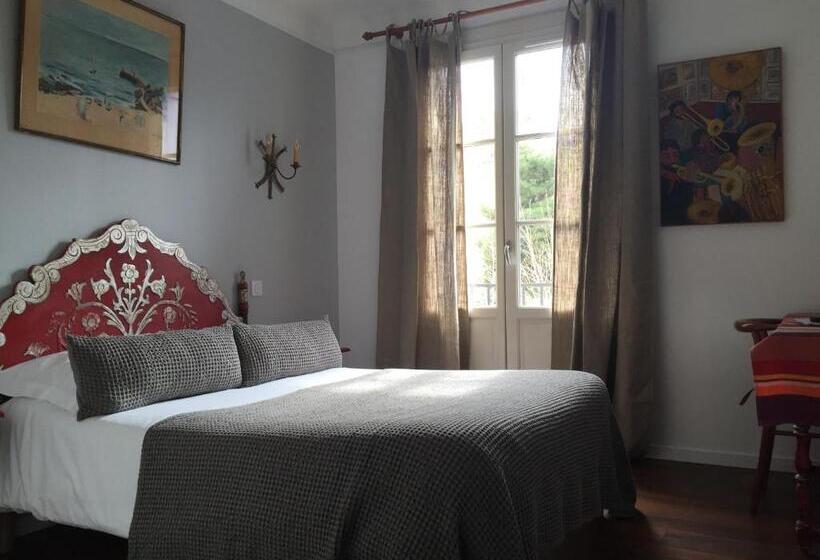 اتاق استاندارد, Hôtel Des Templiers