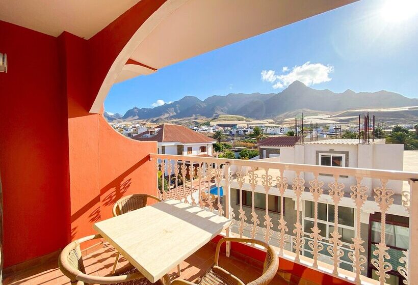 سوییت, La Aldea Suites