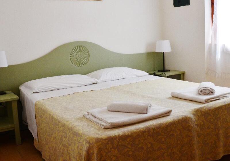 سوییت جونیور, La Aldea Suites