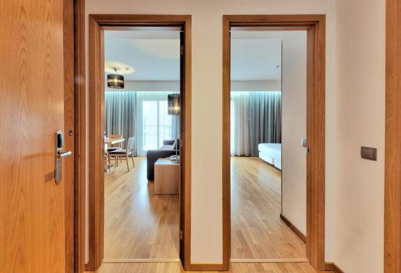 سوییت, Lux Fatima Park   Hotel, Suites & Residence