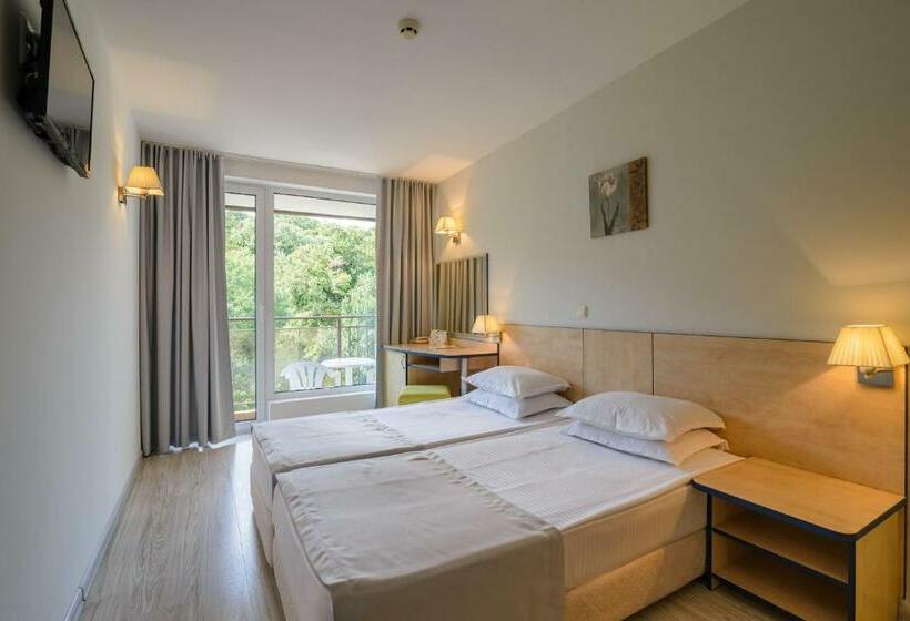이코노미 룸, Madara Park Hotel   All Inclusive