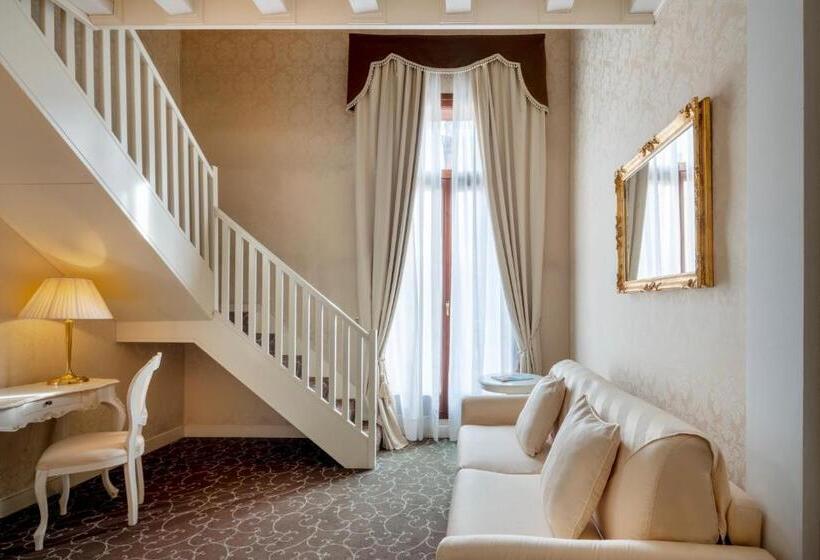 Junior Suite mit Ausblick, Maison Venezia  Una Esperienze