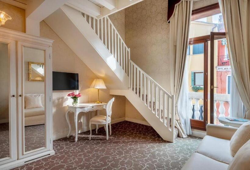 Junior Suite met Uitzicht, Maison Venezia  Una Esperienze