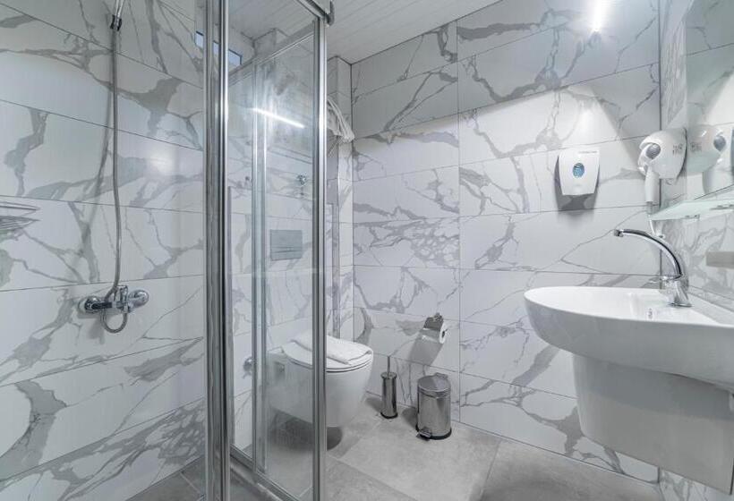 اتاق استاندارد سه نفره, Royalisa Palmiye Beach Hotel Adult Only