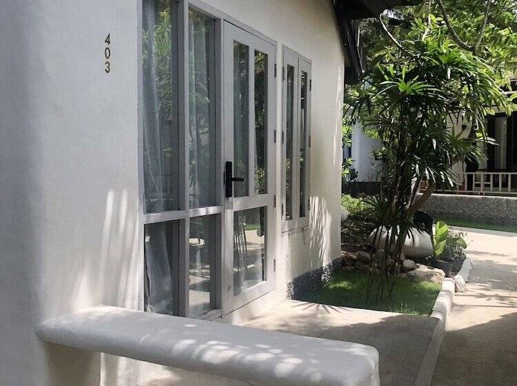 ویلای لوکس 1 خوابه, Punnpreeda Beach Resort   Sha Plus Certified