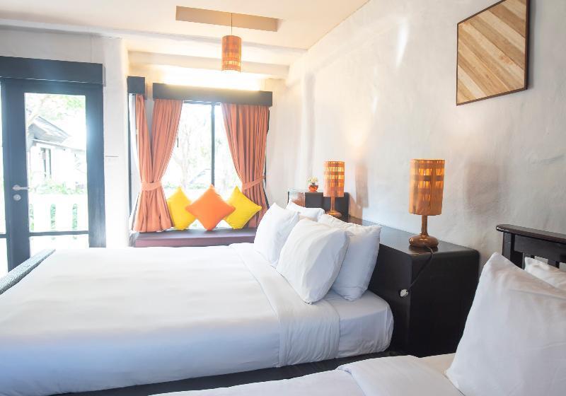 Deluxe Room, Punnpreeda Beach Resort