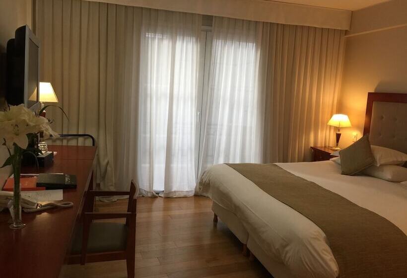 اتاق لوکس با وان آب گرم, Purobaires Hotel Boutique