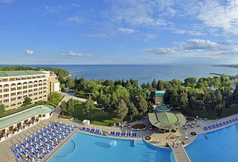 Family Room Sea View, Sol Nessebar Palace All Inclusive