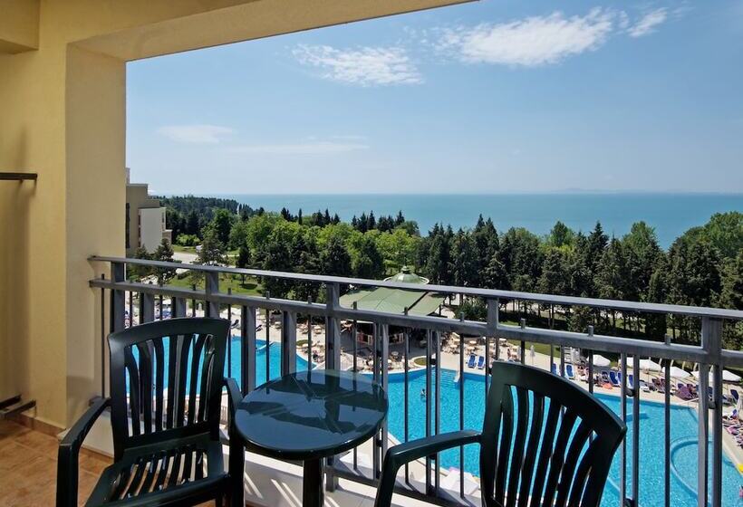 Chambre Familiale Vue Mer, Sol Nessebar Palace All Inclusive