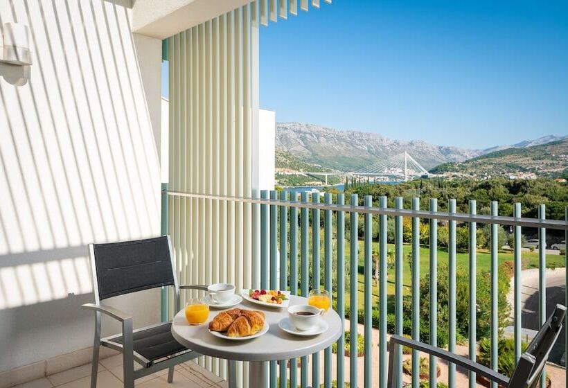 اتاق سوپریور, Valamar Lacroma