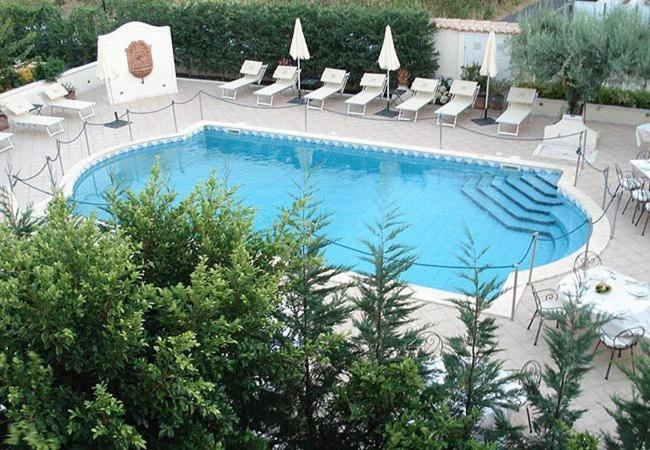 اتاق سوپریور, Villa Daphne