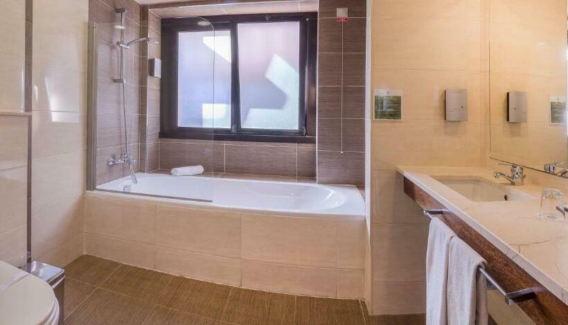 اتاق سوپریور, Your Hotel & Spa Alcobaça