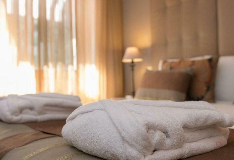 سوییت, Your Hotel & Spa Alcobaça
