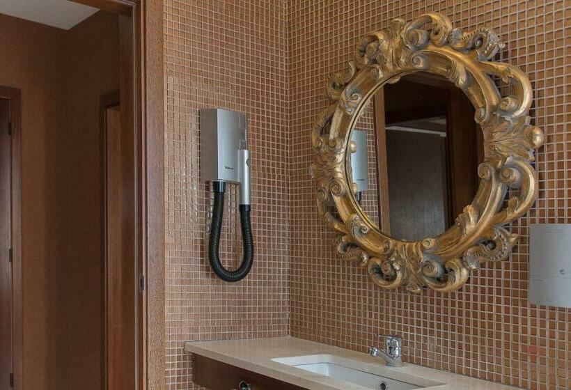 سوییت, Your Hotel & Spa Alcobaça