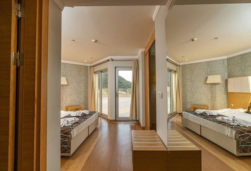 اتاق خانوادگی, Maira Deluxe Resort Hotel Bodrum