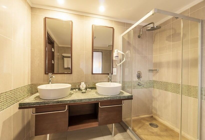 Suite with Terrace, Maira Deluxe Resort Hotel Bodrum