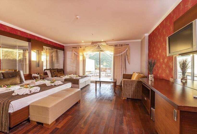 Suite with Terrace, Maira Deluxe Resort Hotel Bodrum