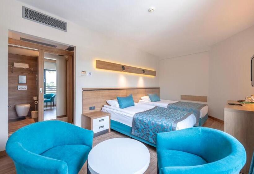 اتاق خانوادگی, Meryan Hotel   All Inclusive