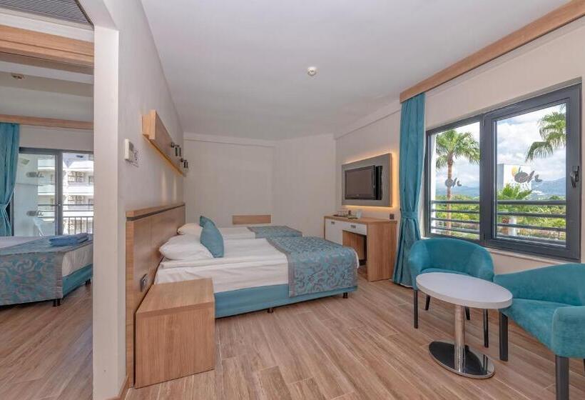 اتاق خانوادگی, Meryan Hotel   All Inclusive