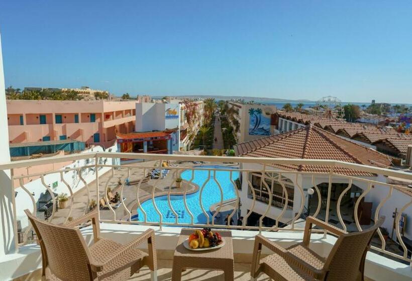 اتاق سوپریور سه تخته, Minamark Beach Resort For Families And Couples Only