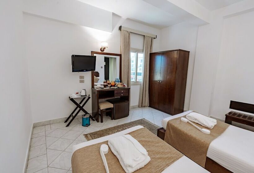 اتاق اکونومی, Minamark Beach Resort For Families And Couples Only