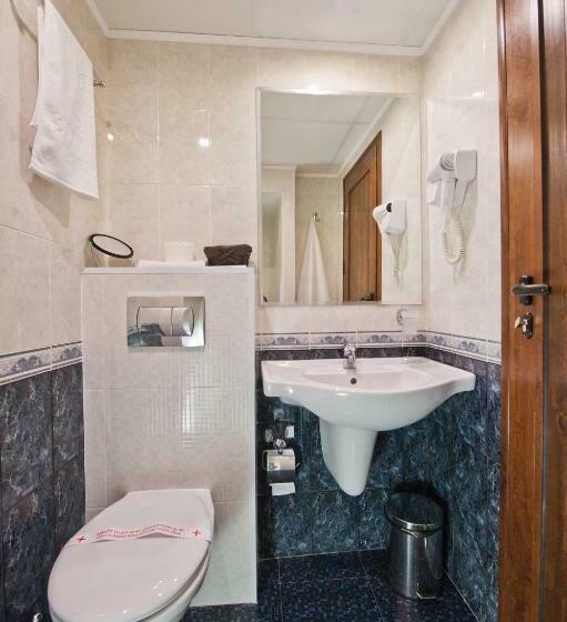 اتاق استاندارد یک نفره, Spa Hotel Spartak