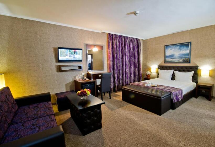 سوییت جونیور با بالکن, Spa Hotel Spartak