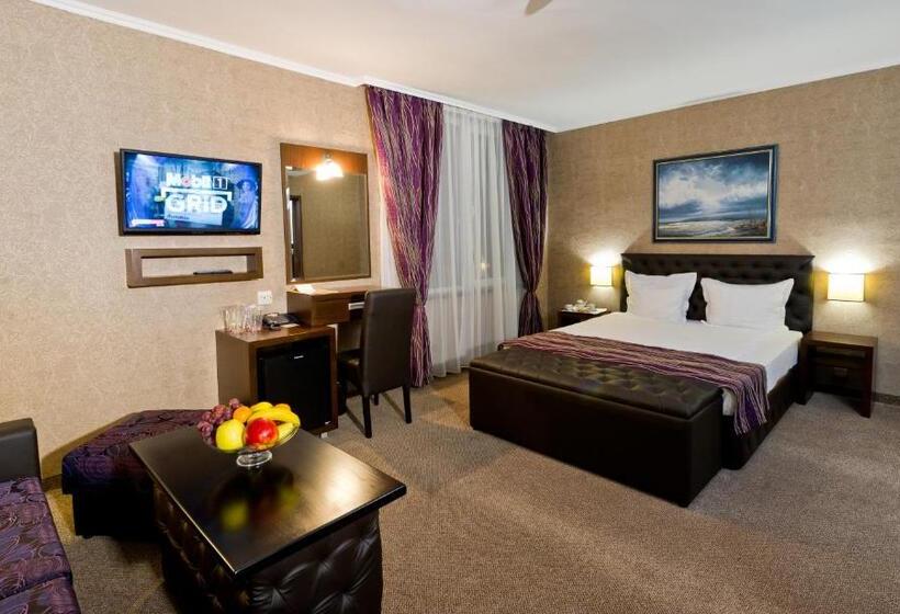 سوییت جونیور با بالکن, Spa Hotel Spartak